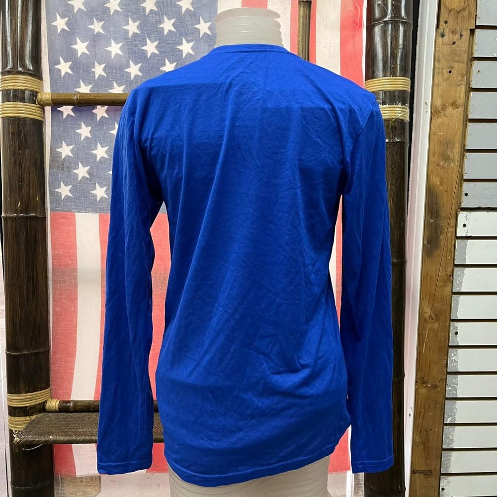 NWOT Nike 1pc tee - Picture 2 of 6